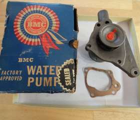 Original replacement water pump for MGA