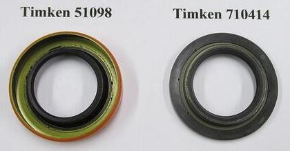 Rubber seal for differential