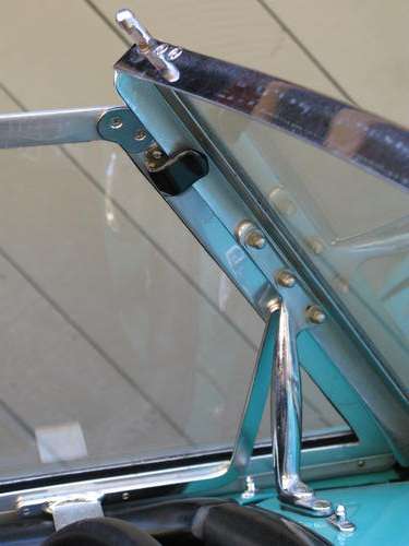 Windscreen clip on replacement type side curtains