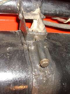 fuel tank mount